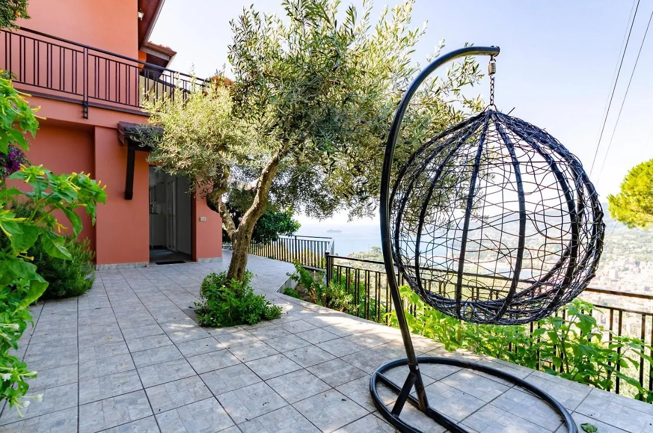 Joivy Vista Mondo Apartment Rapallo