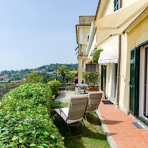 Joivy Inviting Flat With Garden And Sea View In Apartment